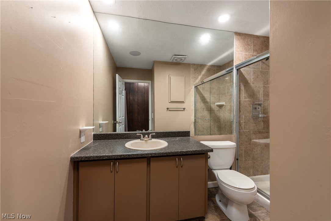 17364 Falling Water Road Strongsville, OH 44136 - Photo 26 of 36 Master Bath Vanity & Cermaic Flooring