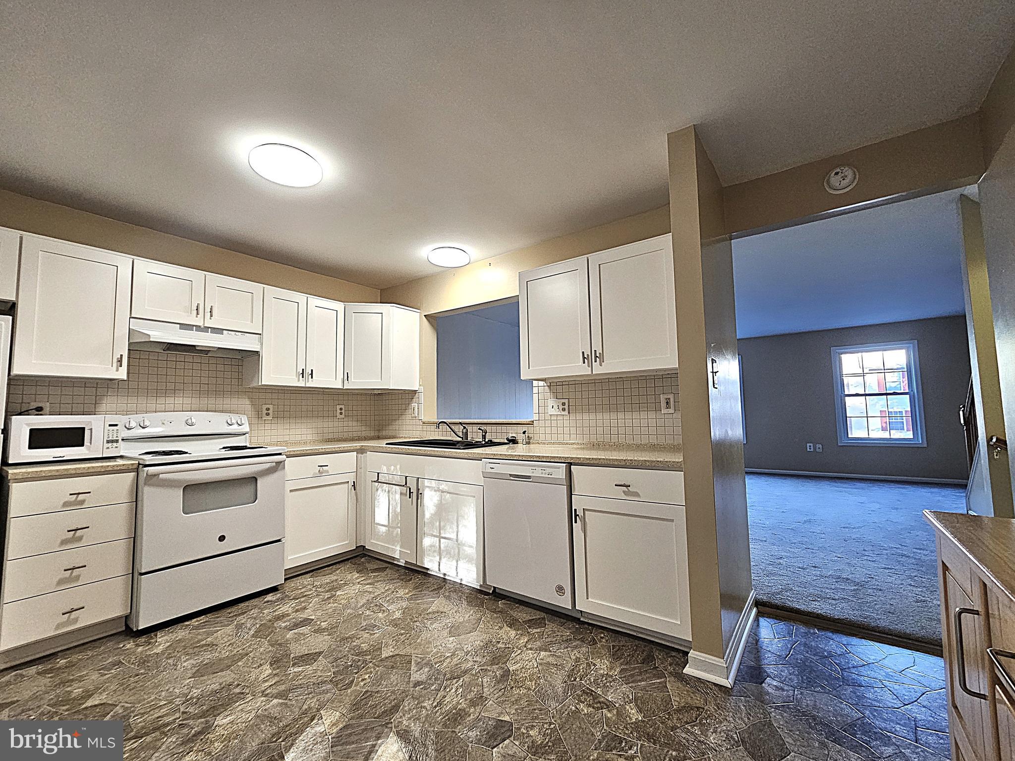 102 Ridge Court Winchester, VA 22603 - Photo 6 of 30