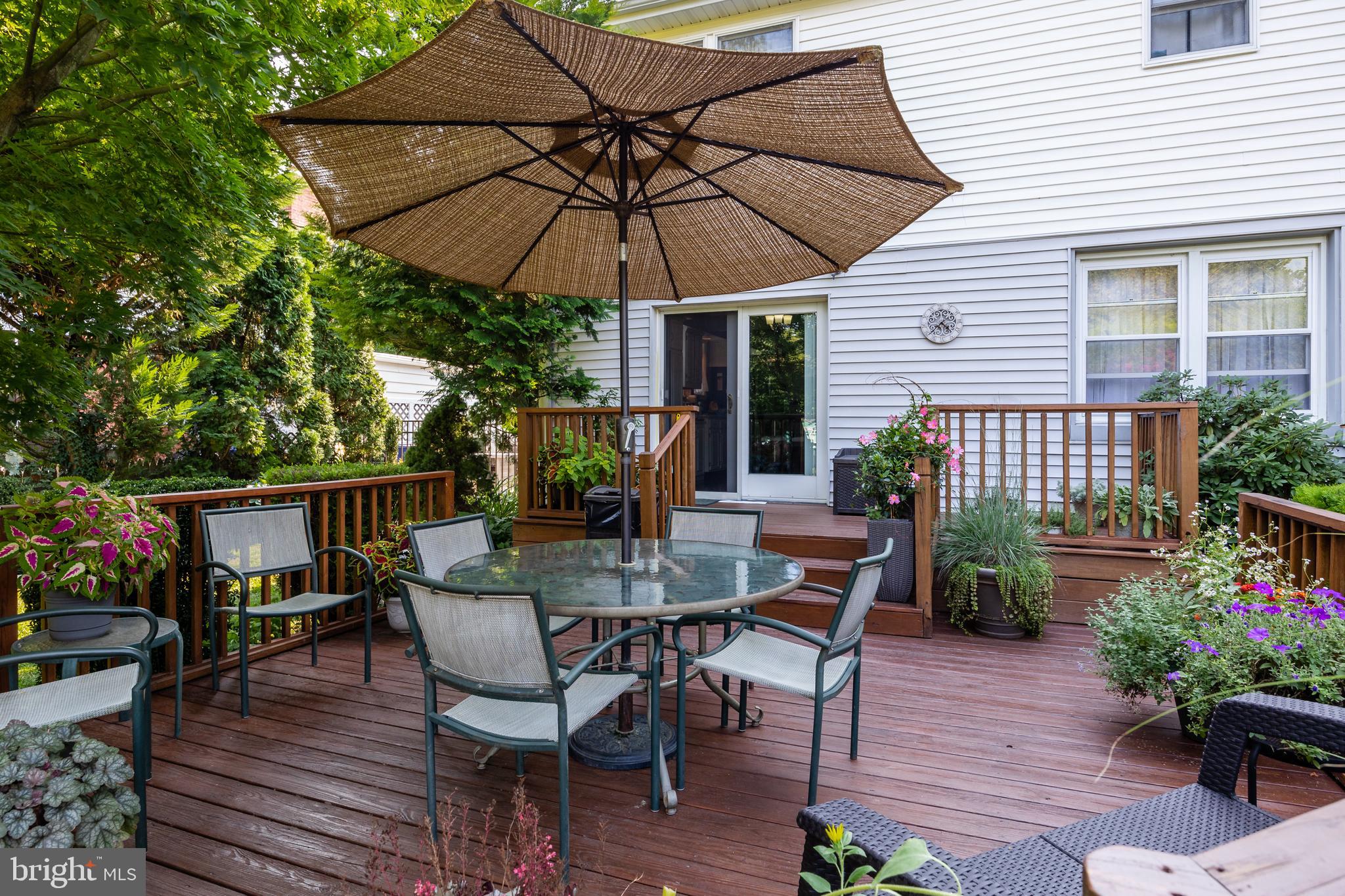 37 Edgewood Road Bordentown, NJ 08505 - Photo 41 of 51 Deck
