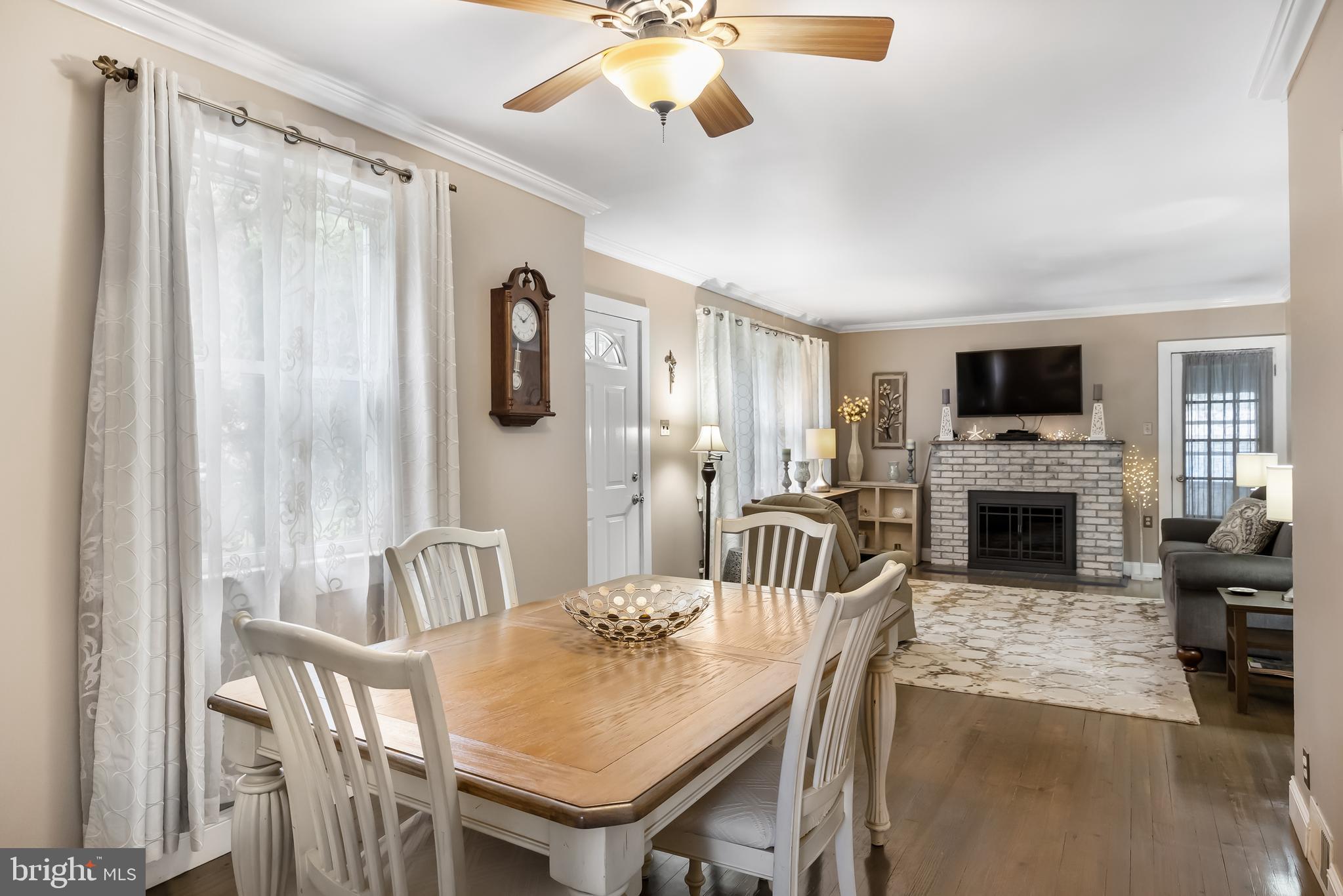 37 Edgewood Road Bordentown, NJ 08505 - Photo 9 of 51 Dining Room