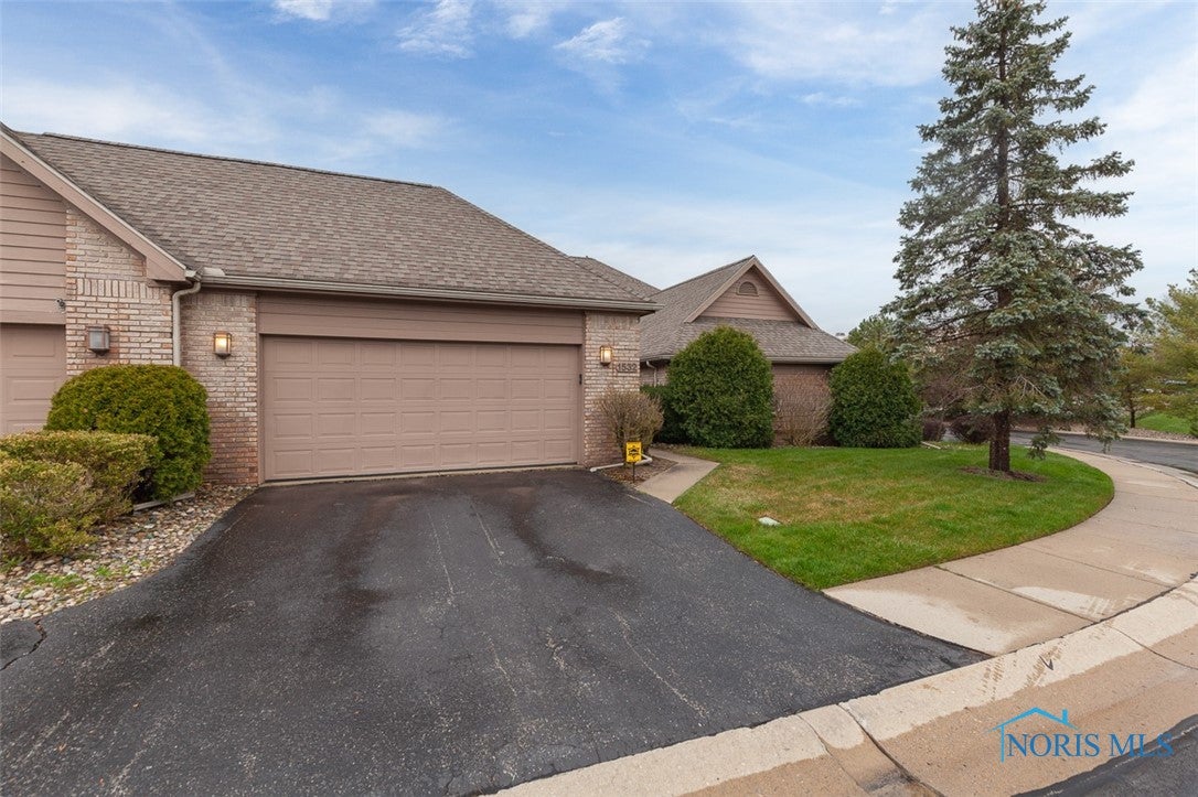 1532 Eaglebrook Road Toledo, OH 43615 - Photo 4 of 37 Gallery Image 4