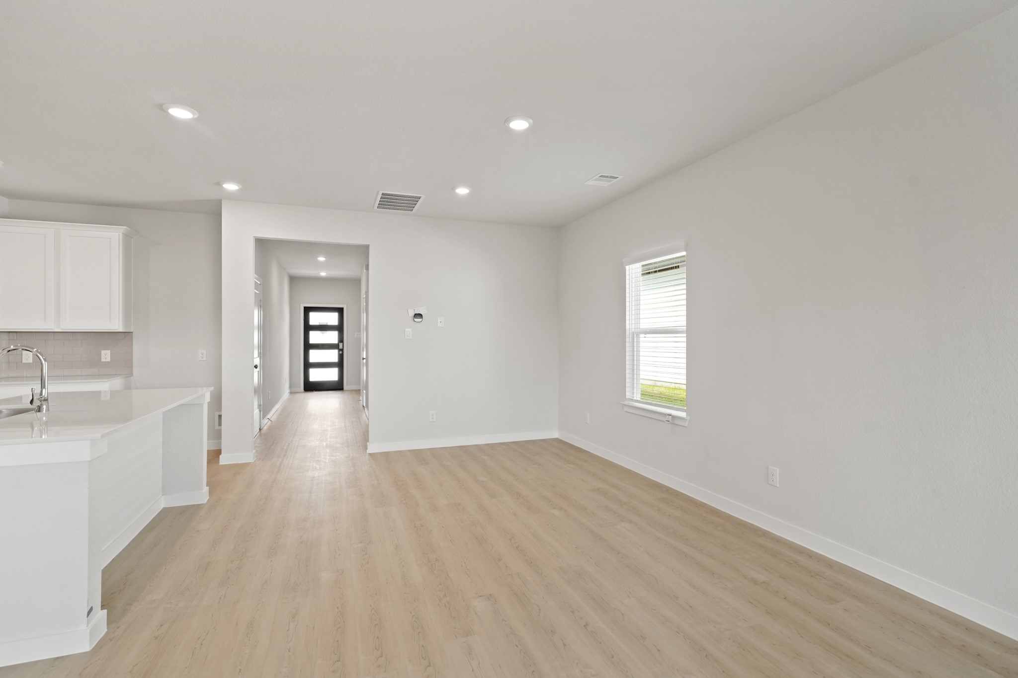 2402 Forshire Road Conroe, TX 77306 - Photo 13 of 24 Representative Photo