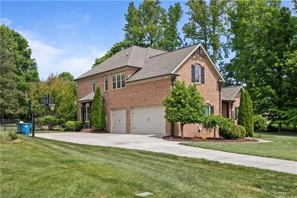 $829,000 | 8151 Rob Roy Drive, Summerfield, NC 27358