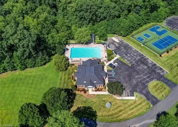 $829,000 | 8151 Rob Roy Drive, Summerfield, NC 27358