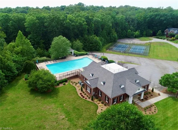 $829,000 | 8151 Rob Roy Drive, Summerfield, NC 27358