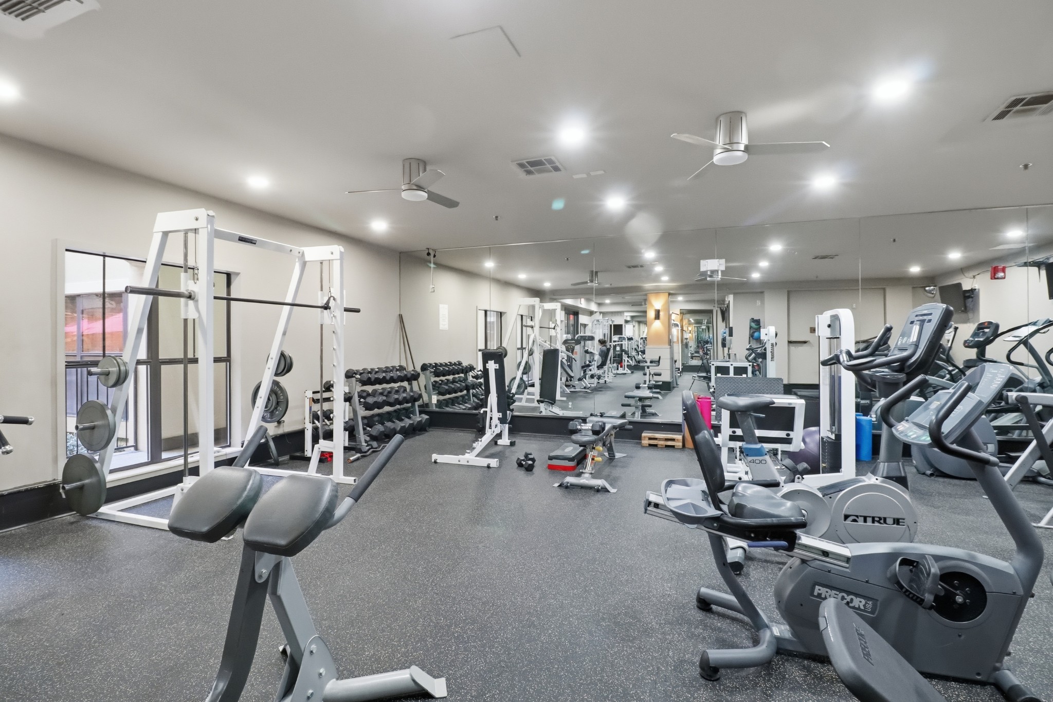 1803 Broadway, Unit 519 Nashville, TN 37203 - Photo 22 of 31 a view of a room with gym equipment