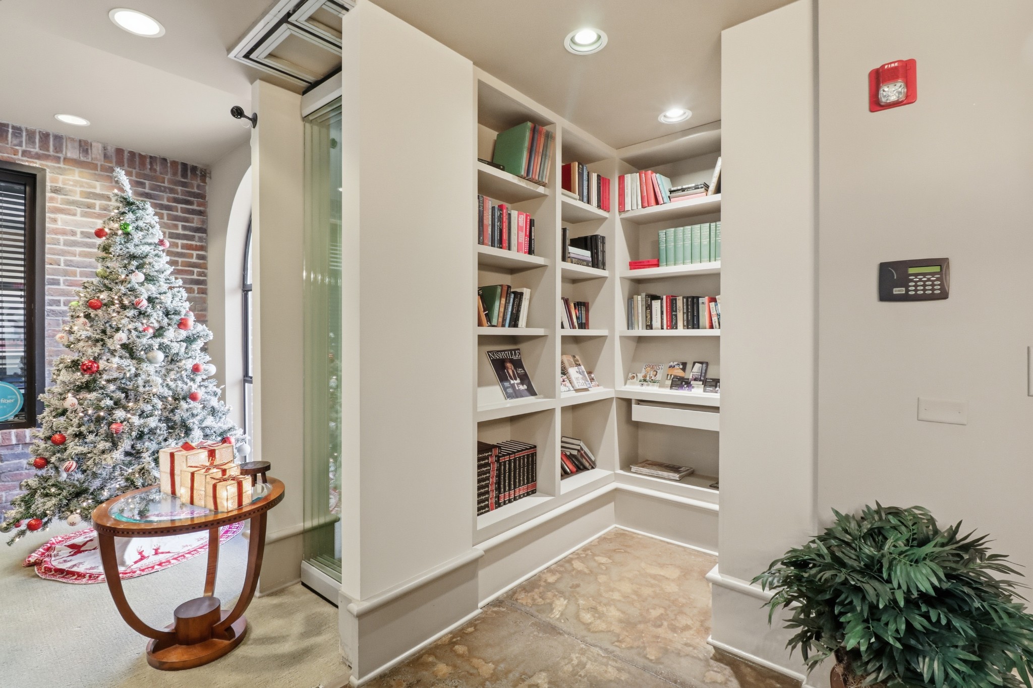 1803 Broadway, Unit 519 Nashville, TN 37203 - Photo 26 of 31 a view of an entryway with wooden floor