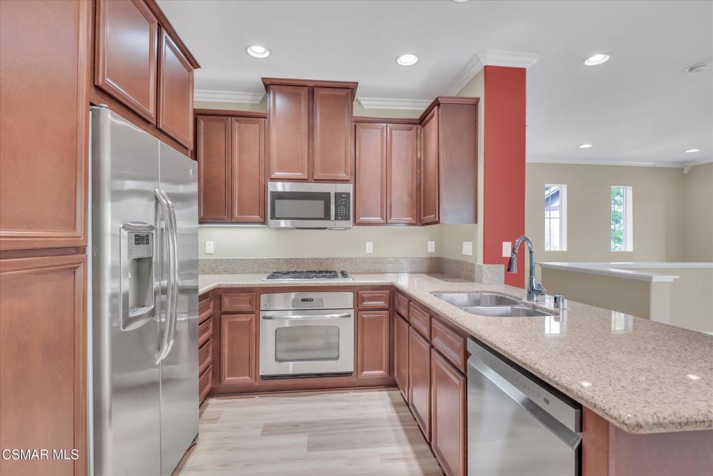 3262 London Lane Oxnard, CA 93036 - Photo 12 of 46