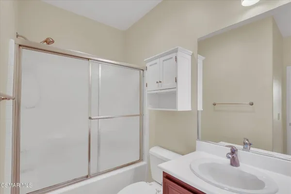 $669,900 | 3262 London Lane, Oxnard, CA 93036