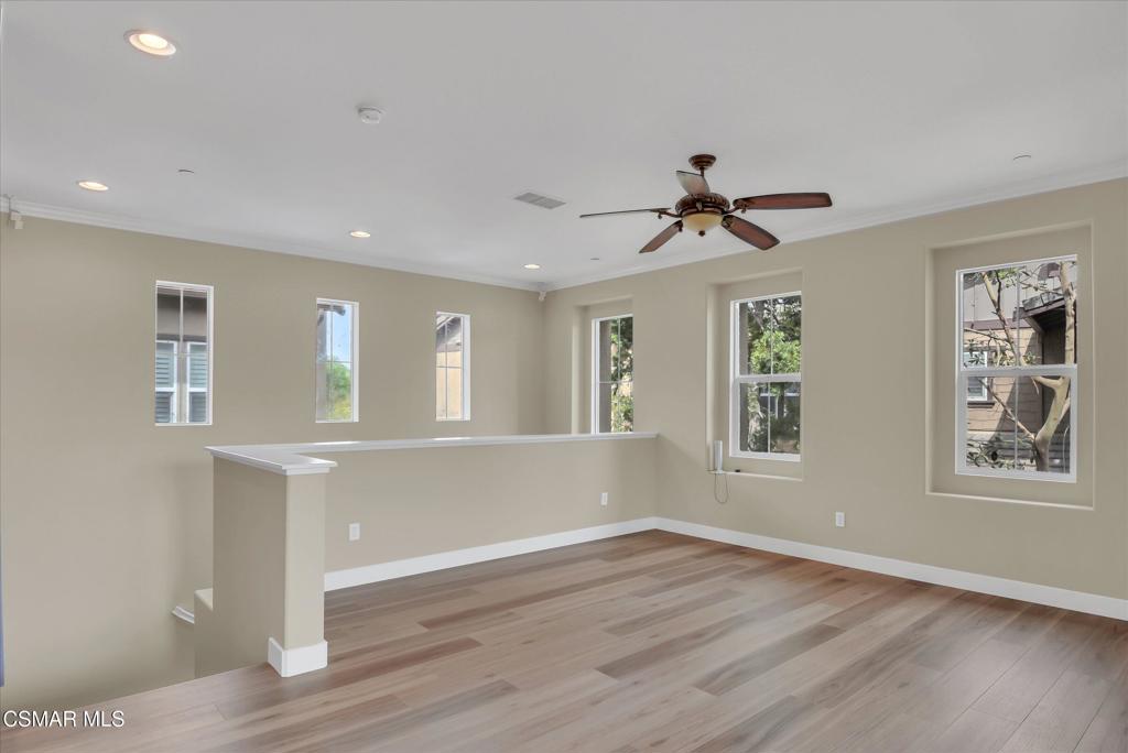 3262 London Lane Oxnard, CA 93036 - Photo 6 of 46