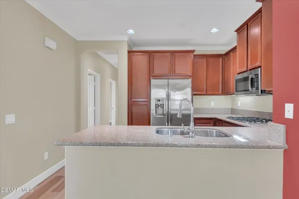$669,900 | 3262 London Lane, Oxnard, CA 93036