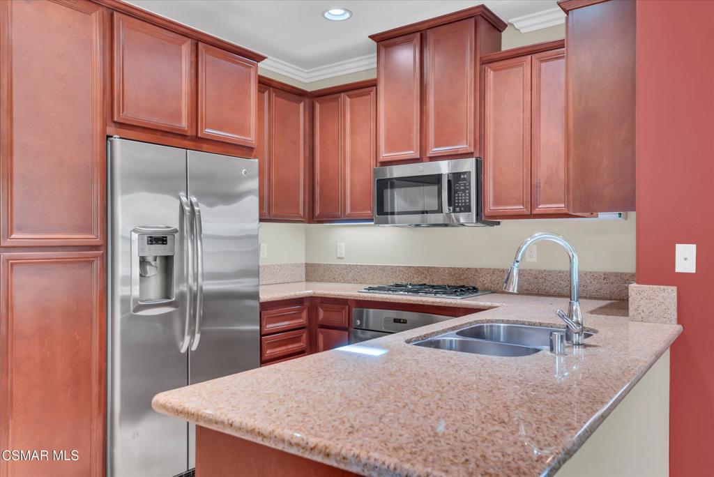 3262 London Lane Oxnard, CA 93036 - Photo 10 of 46
