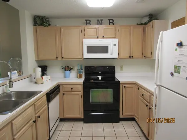 $1,375 | 1221 Teal Lake Drive, Unit 1521, North Myrtle Beach, SC 29582