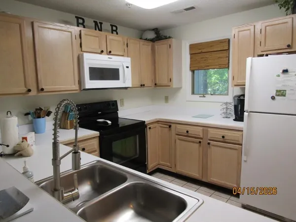 $1,375 | 1221 Teal Lake Drive, Unit 1521, North Myrtle Beach, SC 29582
