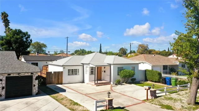 $1,175,000 | 8127 Radford Avenue, North Hollywood, CA 91605