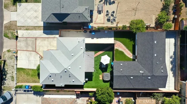 $1,199,000 | 8127 Radford Avenue, North Hollywood, CA 91605