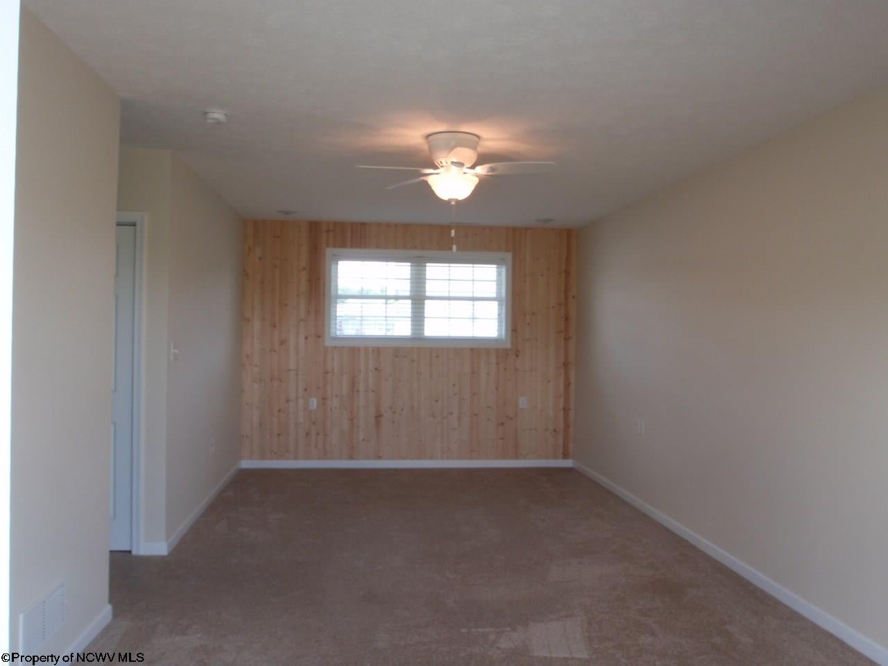 299 Chapel Brooke Circle Reedsville, WV 26547 - Photo 14 of 15 Gallery Image 14