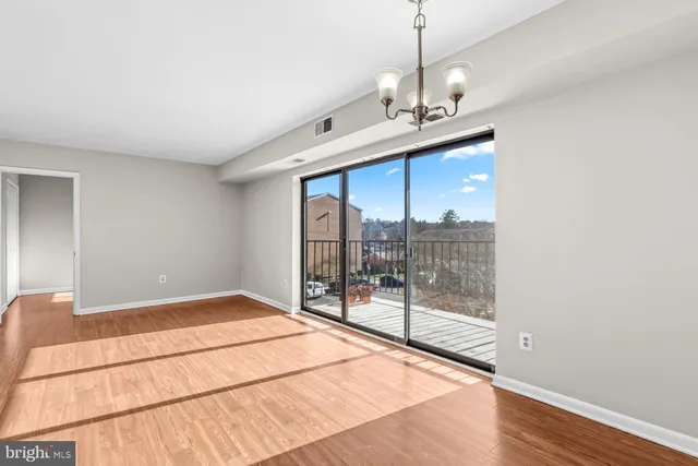 $299,990 | 7616 Savannah Street, Unit 16/201, Falls Church, VA 22043