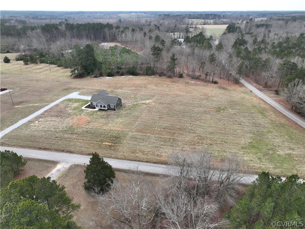 206 Wilson Road Blackstone, VA 23824 - Photo 36 of 38 a view of a backyard of a house