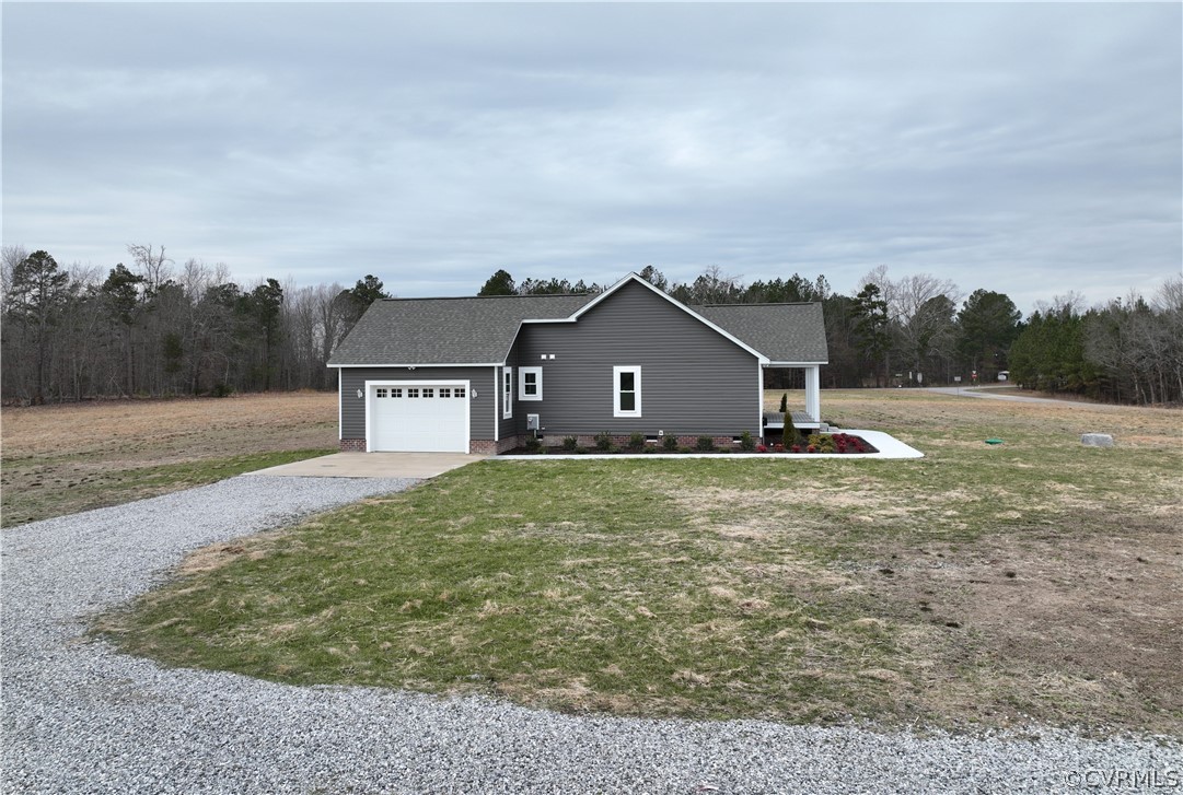 206 Wilson Road Blackstone, VA 23824 - Photo 4 of 38 a house view with a outdoor space