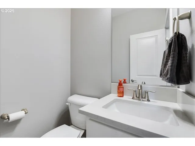 $576,500 | 2754 Inna Avenue Northwest, Salem, OR 97304