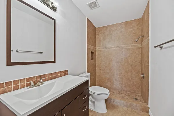 $1,895 | 18210 Beaverdell Drive, Tomball, TX 77377