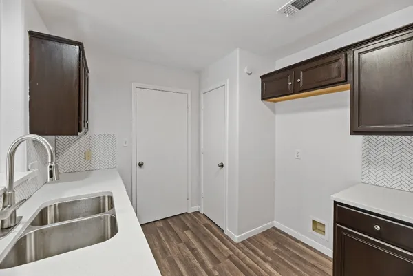 $1,895 | 18210 Beaverdell Drive, Tomball, TX 77377