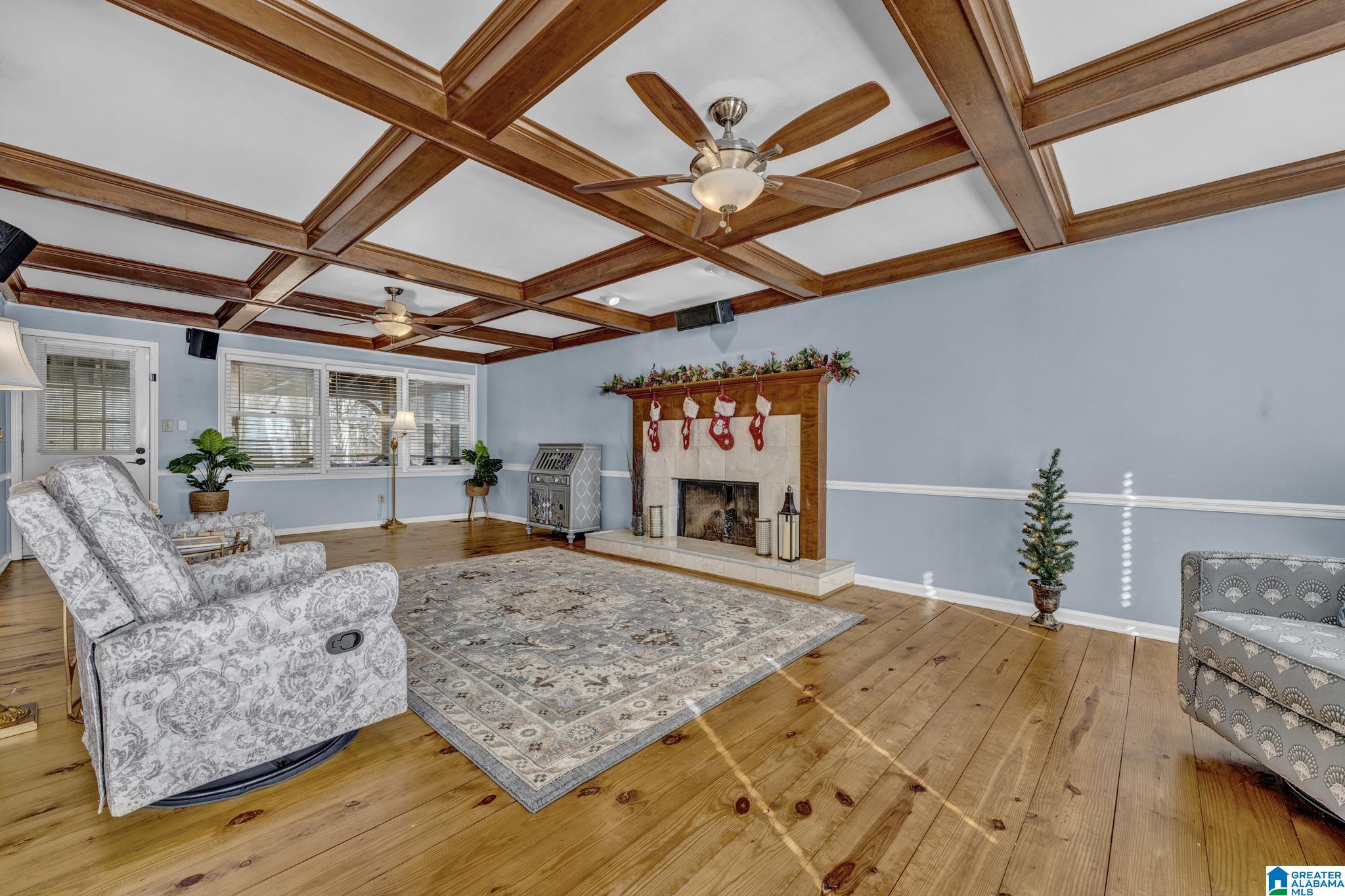 2565 Royal Way Pelham, AL 35124 - Photo 9 of 48