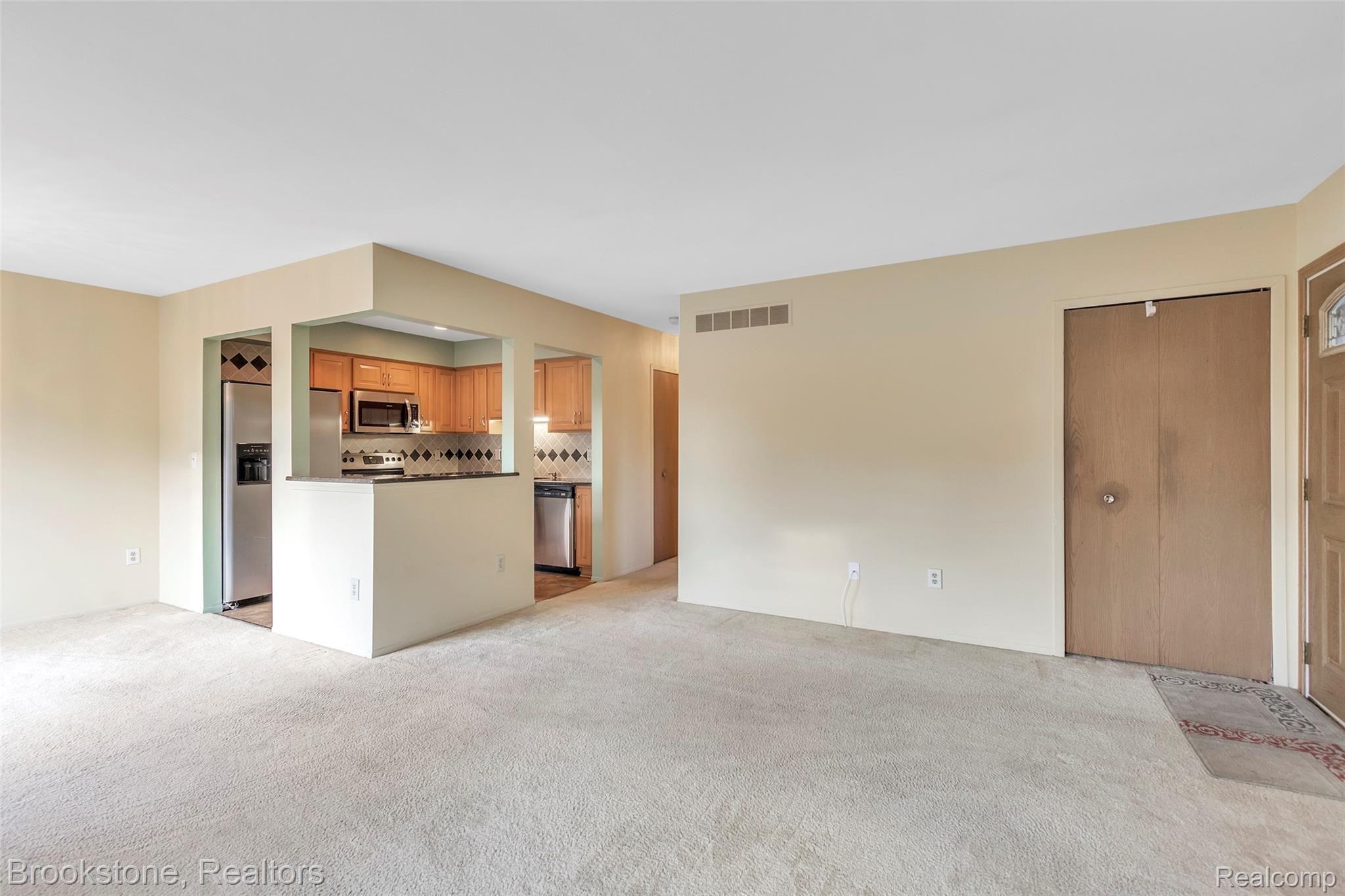 24494 Greenhill Road Warren, MI 48091 - Photo 10 of 37 24494-Greenhill-Warren-MI-windowstill-10.jpg