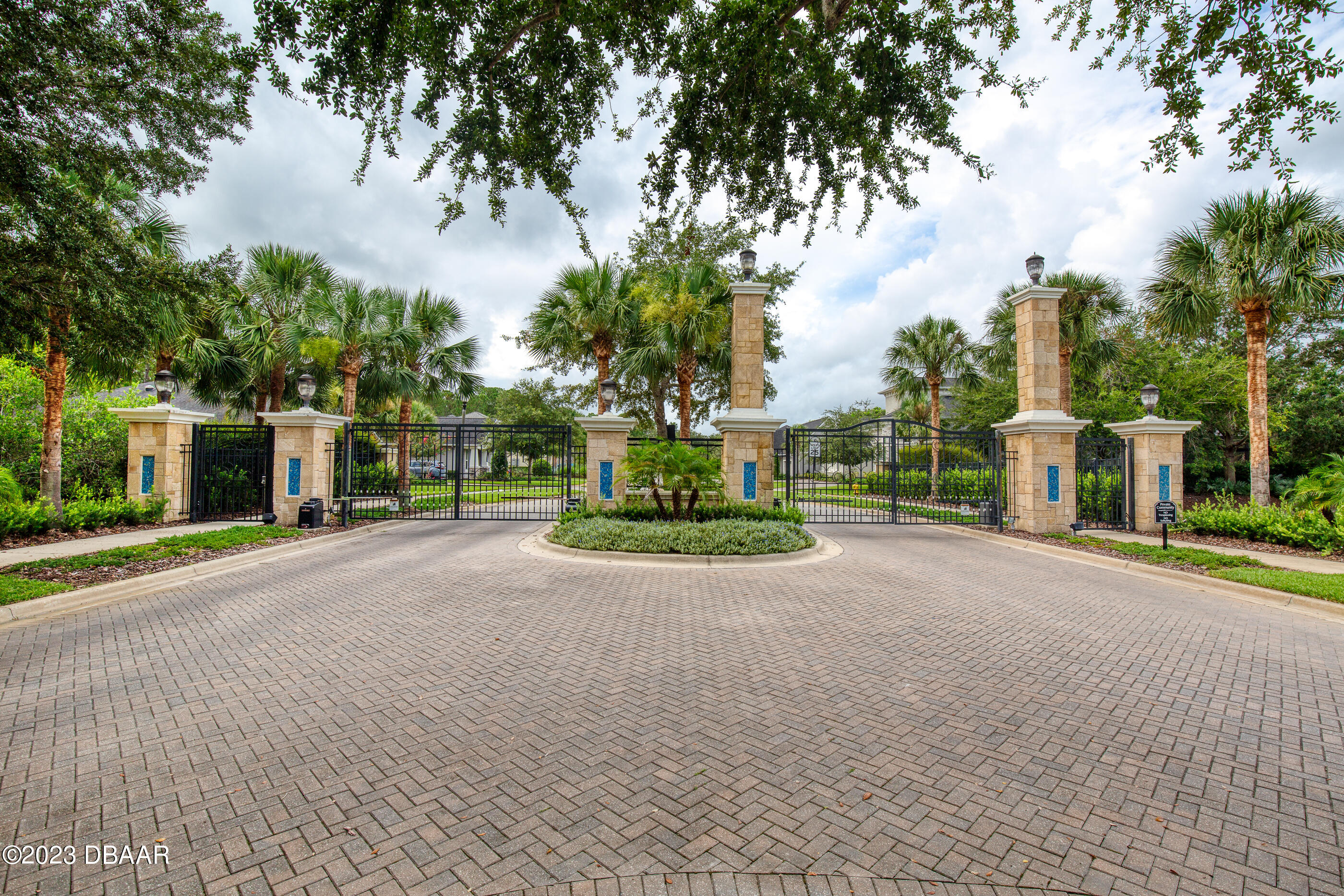 361 Nottinghill Street Ormond Beach, FL 32174 - Photo 2 of 38 361NottinghillStreet-56