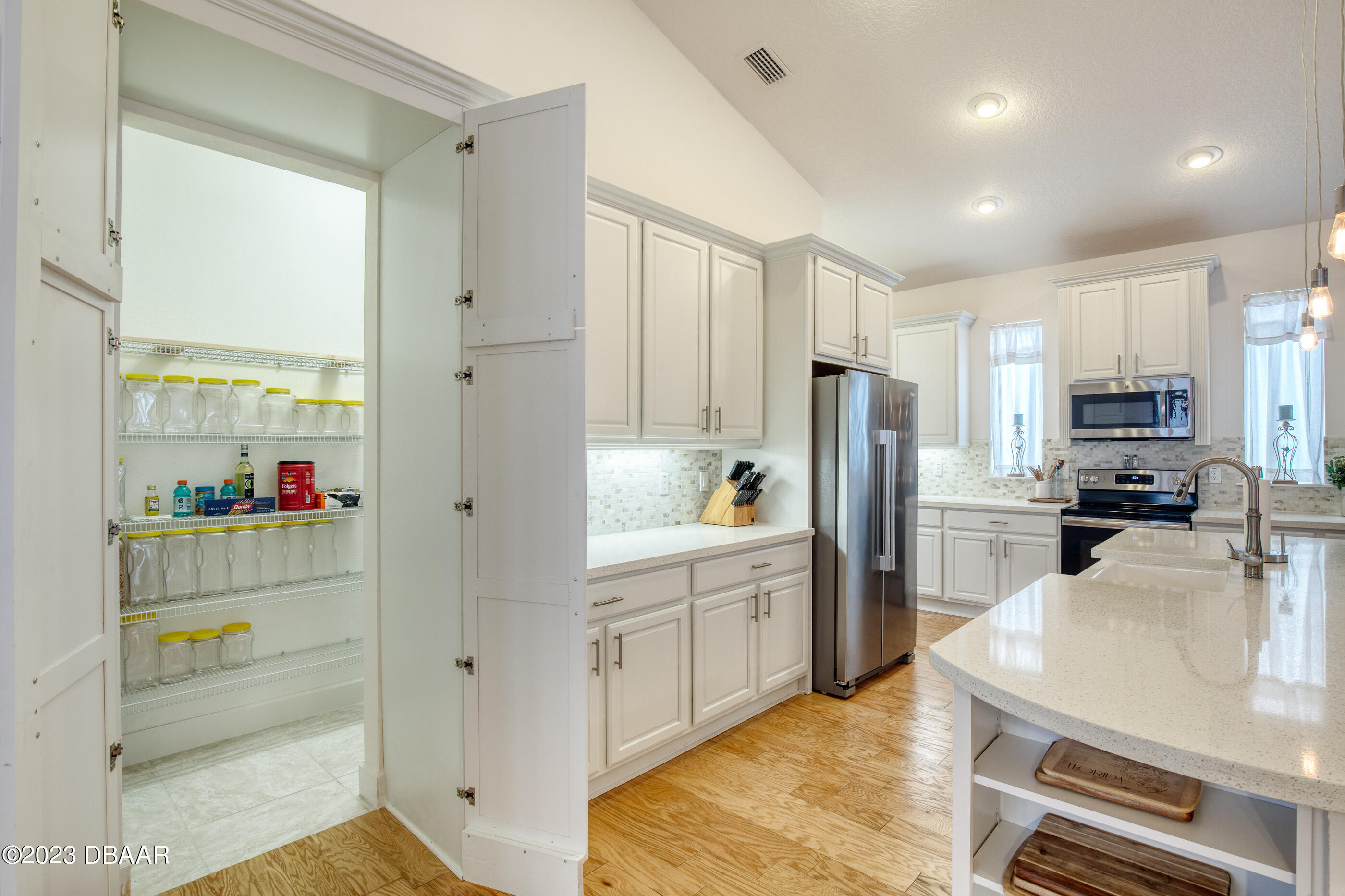 361 Nottinghill Street Ormond Beach, FL 32174 - Photo 8 of 38 361NottinghillStreet-16