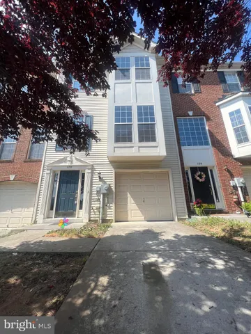 $1,900 | 170 Oxbow Drive, Strasburg, VA 22657