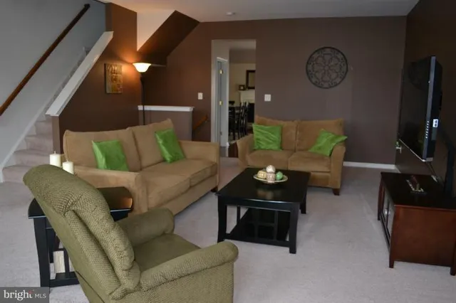 $1,900 | 170 Oxbow Drive, Strasburg, VA 22657