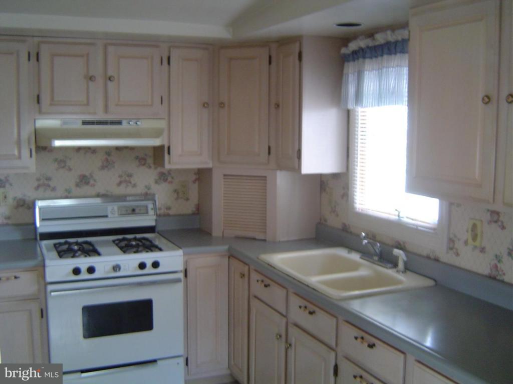 127 Greider Avenue Rheems, PA 17022 - Photo 11 of 17 Gallery Image 11