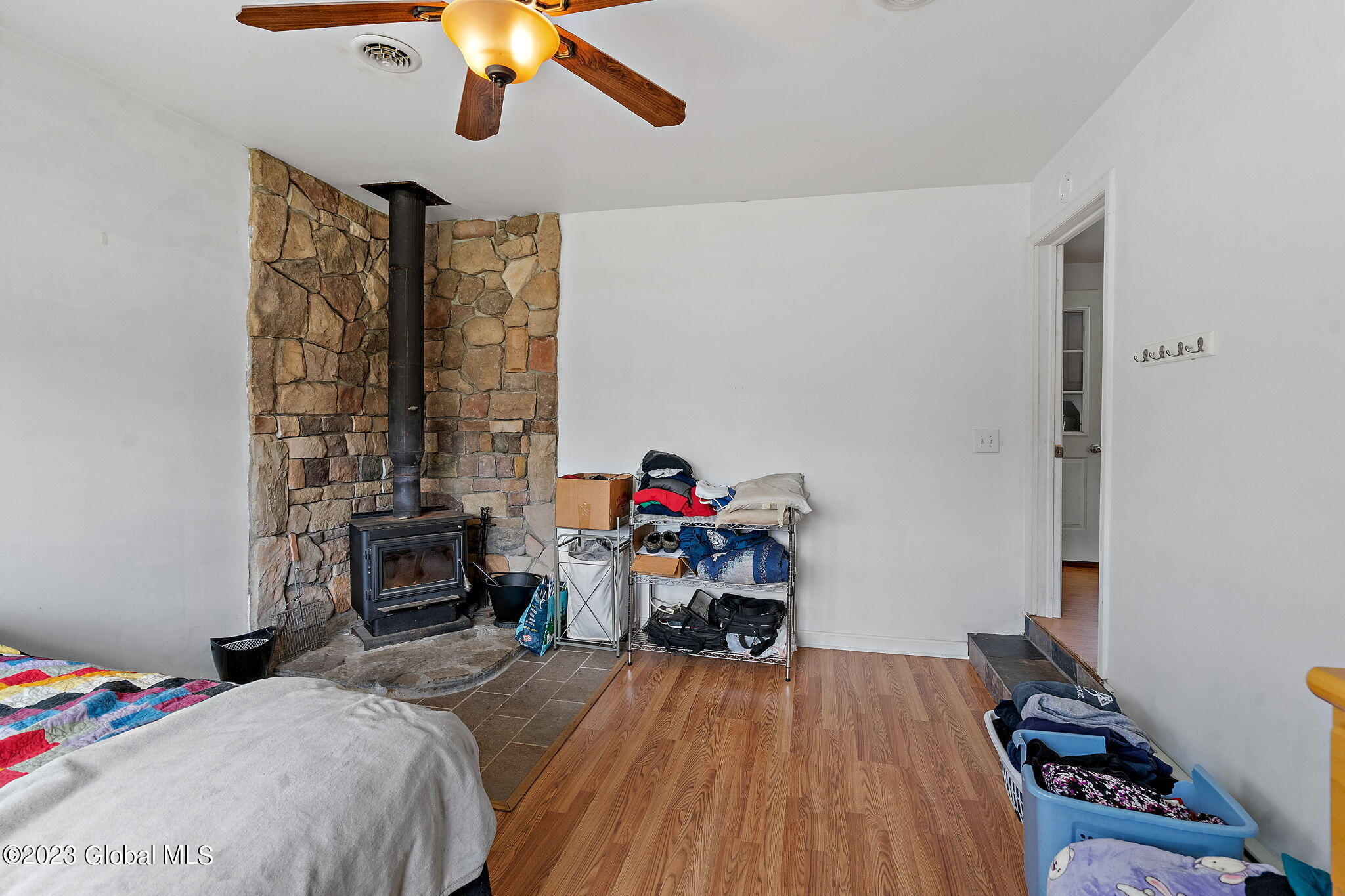 515 Sand Creek Road Colonie, NY 12205 - Photo 18 of 37 28-web-or-mls-515-sand-creek-rd