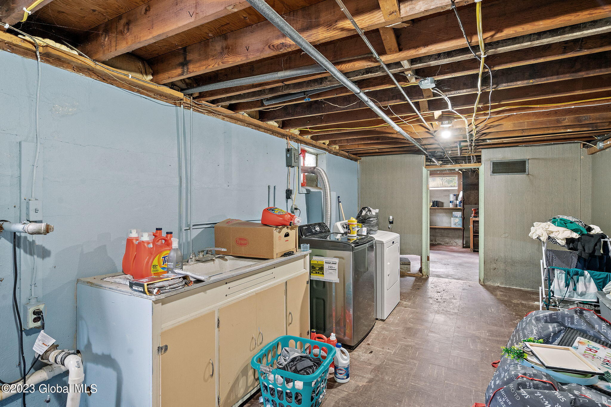 515 Sand Creek Road Colonie, NY 12205 - Photo 28 of 37 32-web-or-mls-515-sand-creek-rd