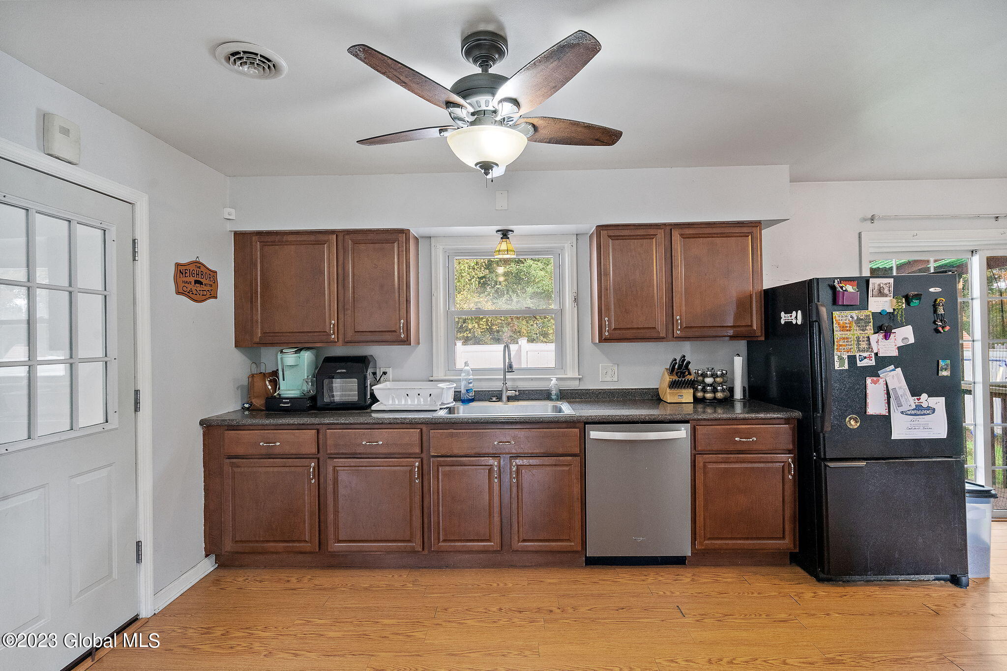 515 Sand Creek Road Colonie, NY 12205 - Photo 5 of 37 37-web-or-mls-515-sand-creek-rd