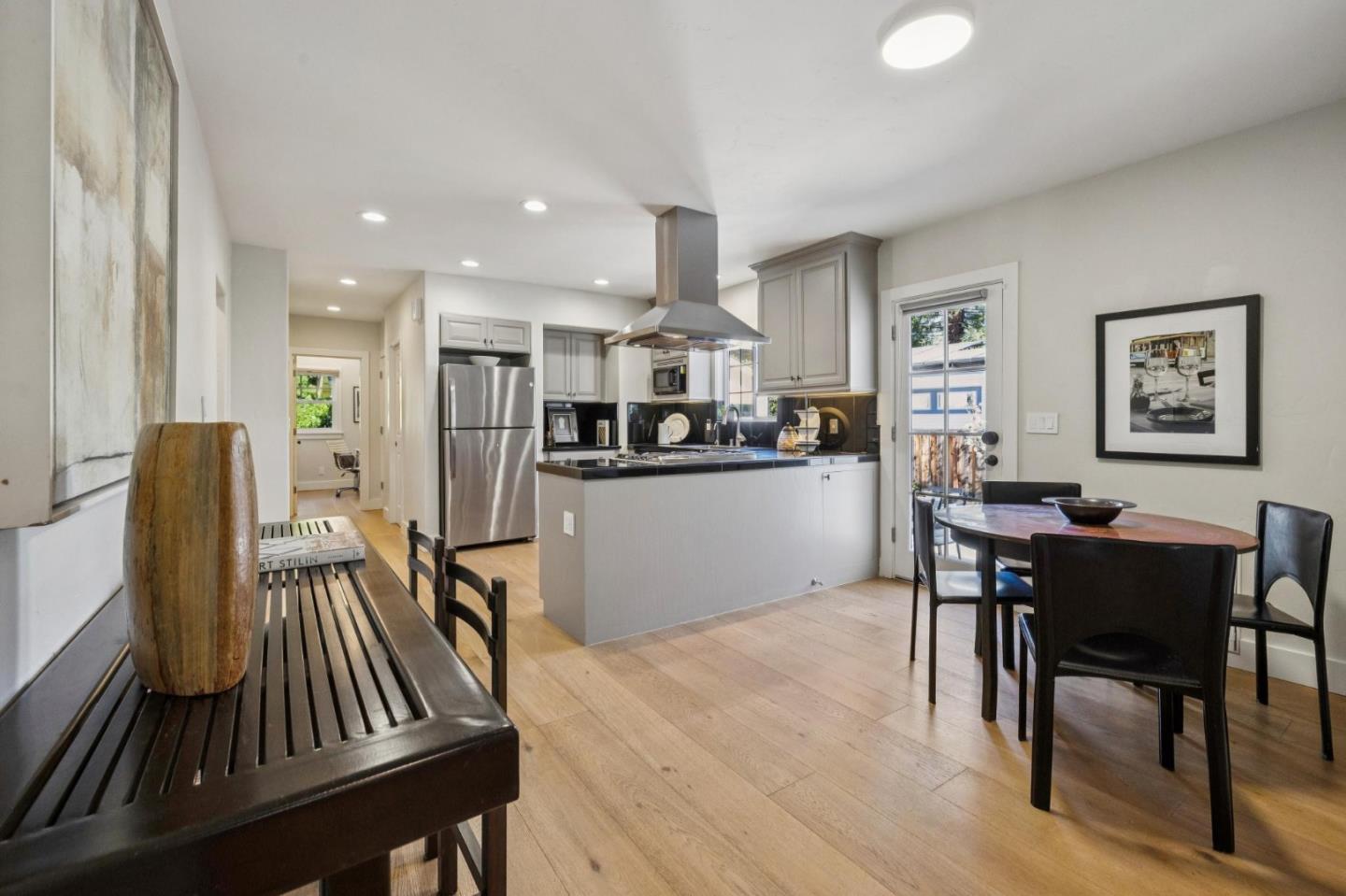 559 South Taaffe Street Sunnyvale, CA 94086 - Photo 11 of 46