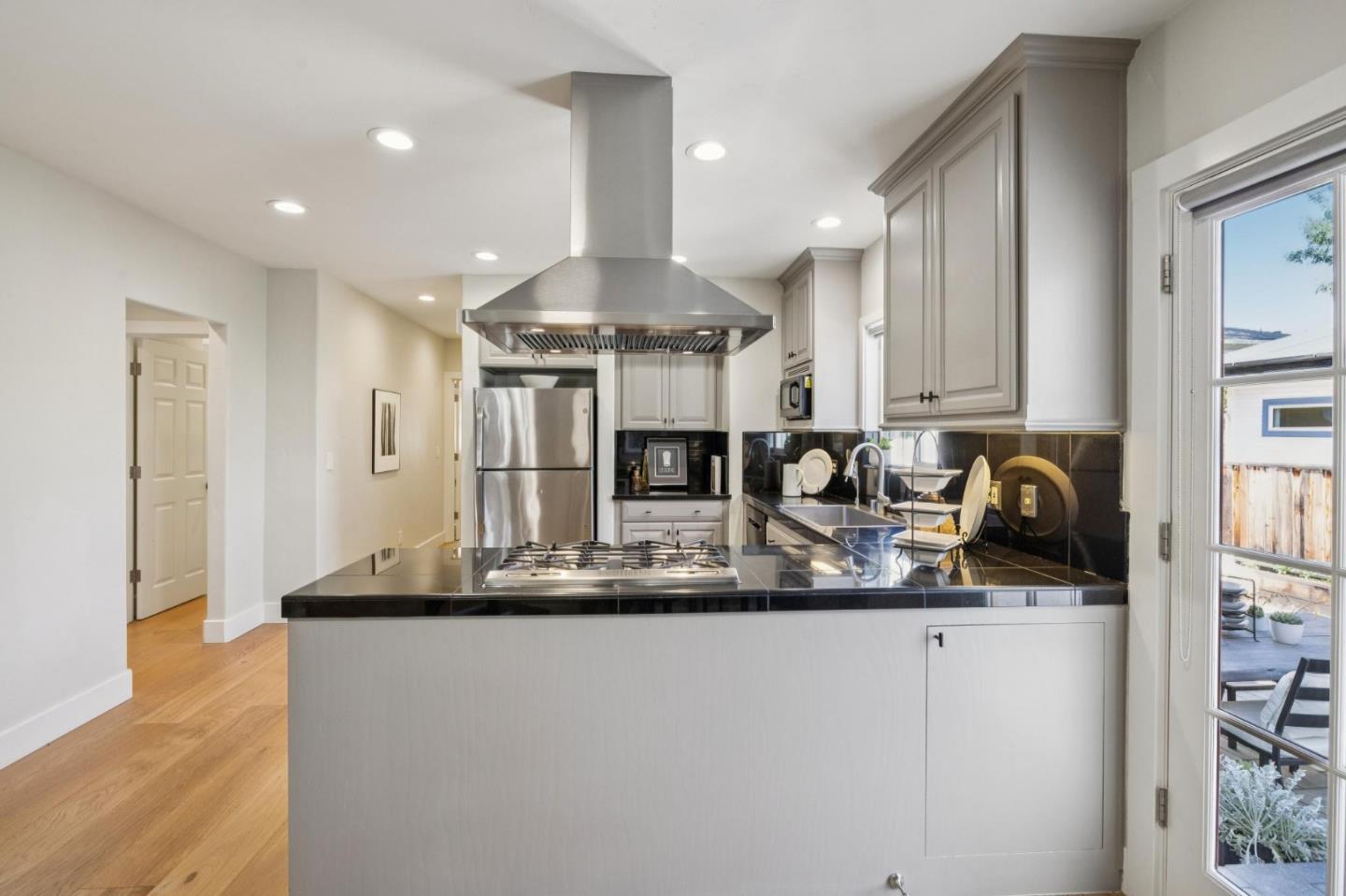 559 South Taaffe Street Sunnyvale, CA 94086 - Photo 14 of 46