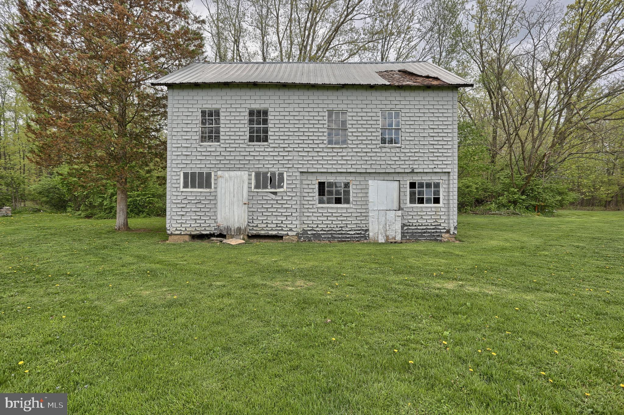 541 Schubert Road Bethel, PA 19507 - Photo 32 of 35 2 Story Barn, Tin Roof will be repaired