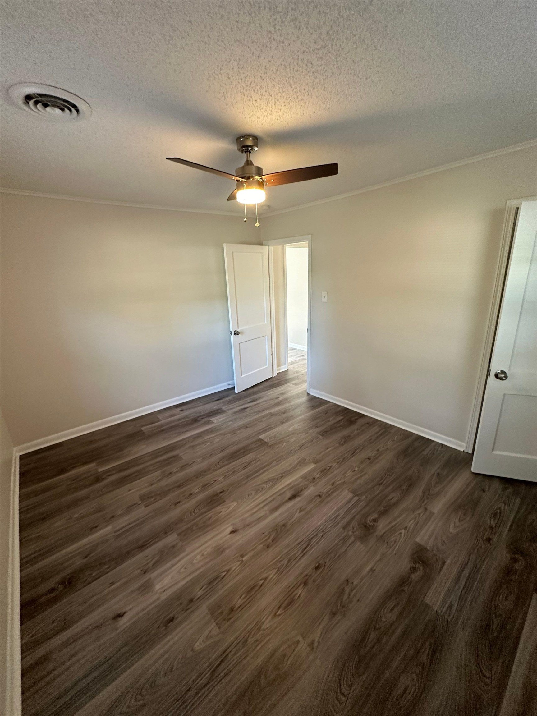 3865 Elliston Road Memphis, TN 38111 - Photo 4 of 11 wooden floor in an empty room