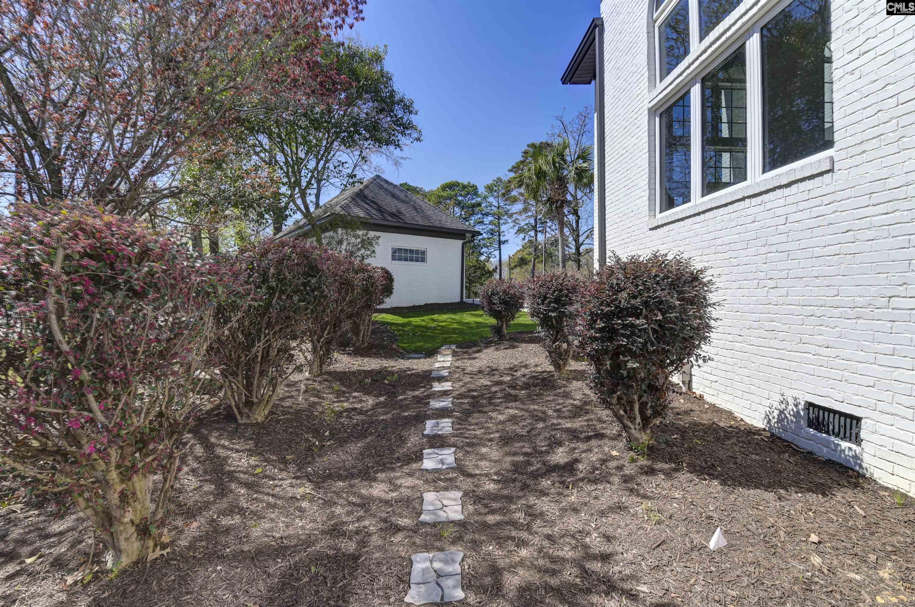 1029 Jones Road Irmo, SC 29063 - Photo 4 of 93
