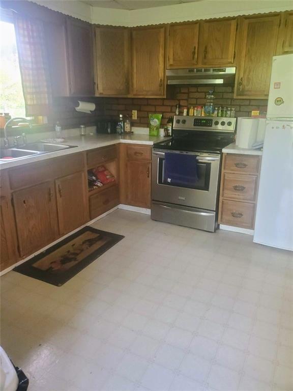 625 Cadogan Slate Lick Road Kittanning, PA 16201 - Photo 6 of 19 Gallery Image 6
