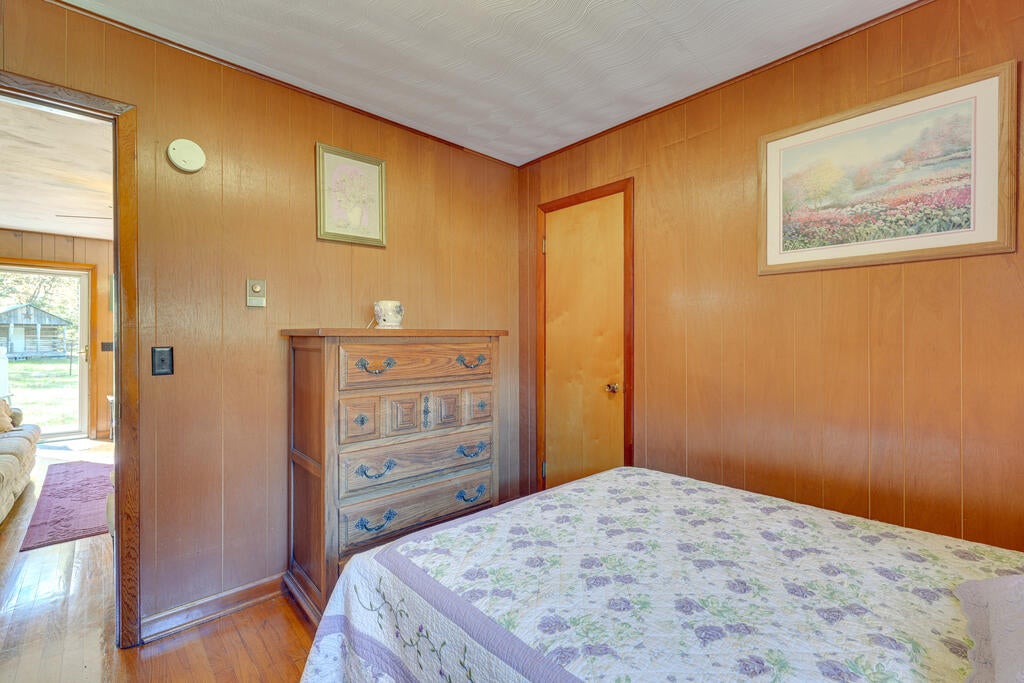 4163 Lick Creek Road Birchleaf, VA 24220 - Photo 33 of 86 Gallery Image 33