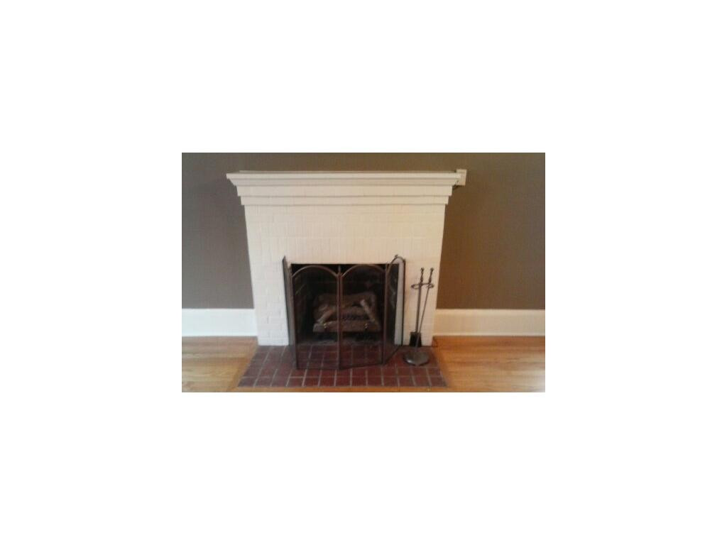 238 2nd Street Erwin, TN 37650 - Photo 4 of 14 Gas fireplace in living room