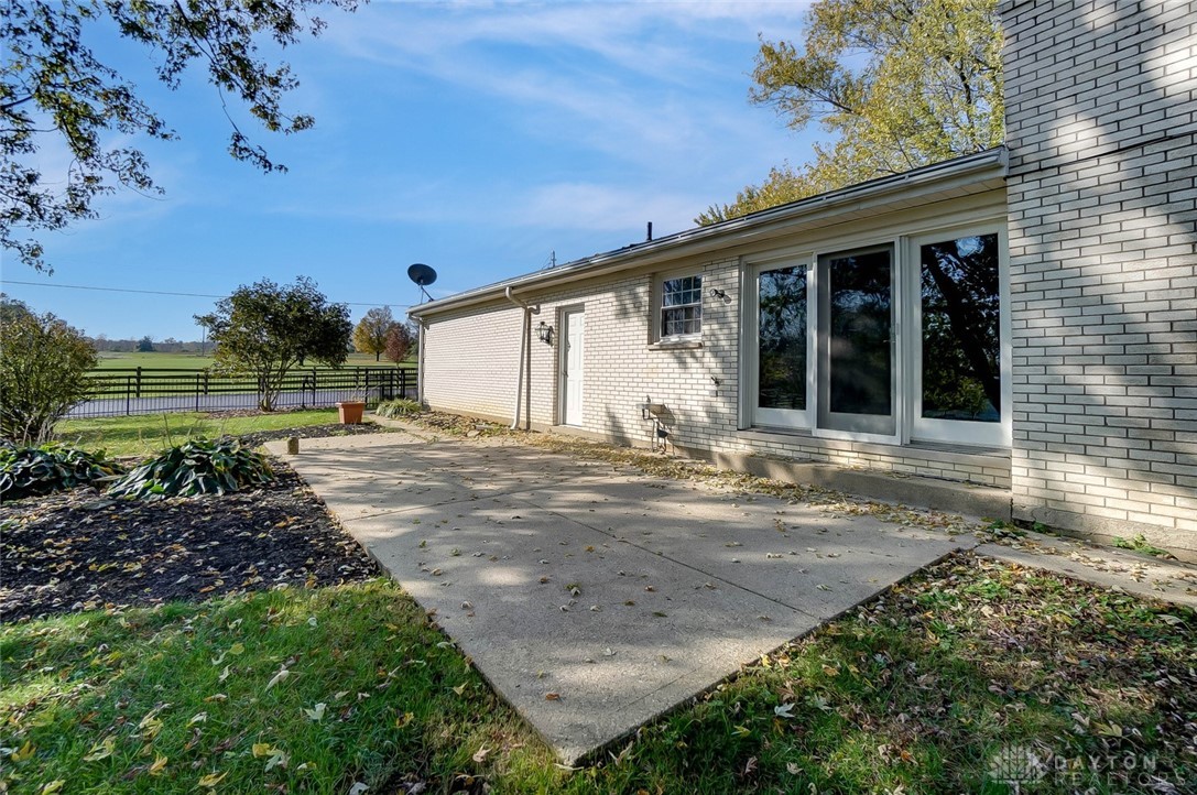 5260 Dearth Road Springboro, OH 45066 - Photo 35 of 36 Gallery Image 35