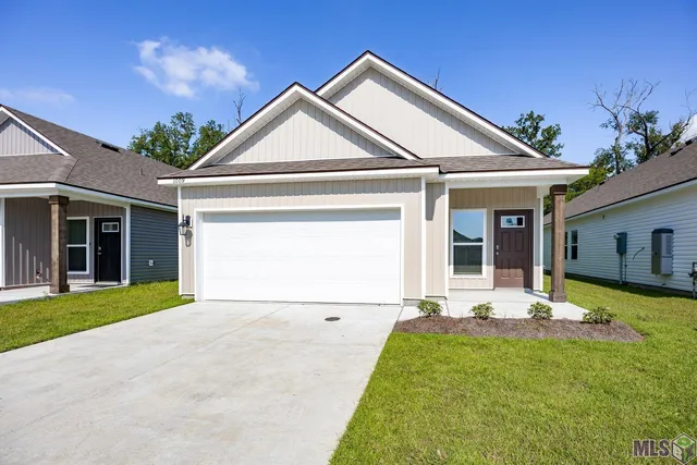 $2,000 | 1009 Renova Drive, Baton Rouge, LA 70820