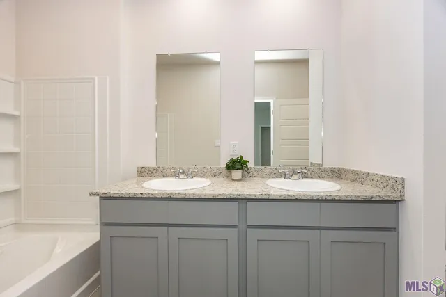 $2,000 | 1009 Renova Drive, Baton Rouge, LA 70820