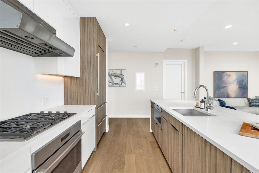 188 Brookline Avenue, Unit 22K Boston, MA 02215 - Photo 5 of 16