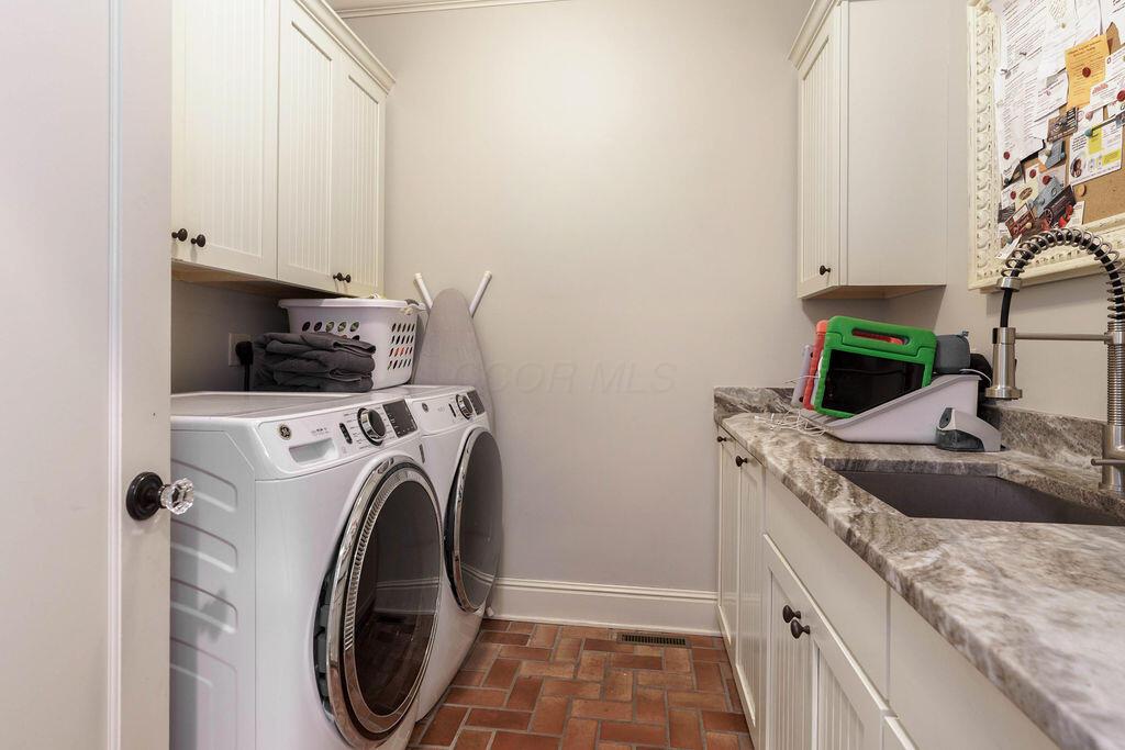 2462 Lane Road Columbus, OH 43220 - Photo 23 of 80 First Floor Laundry Room